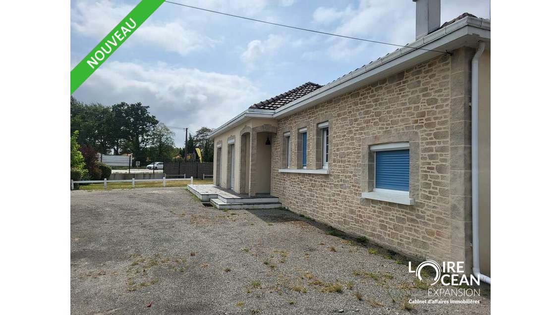 A louer bureaux de 127m² Saint Hilaire de Chaleons