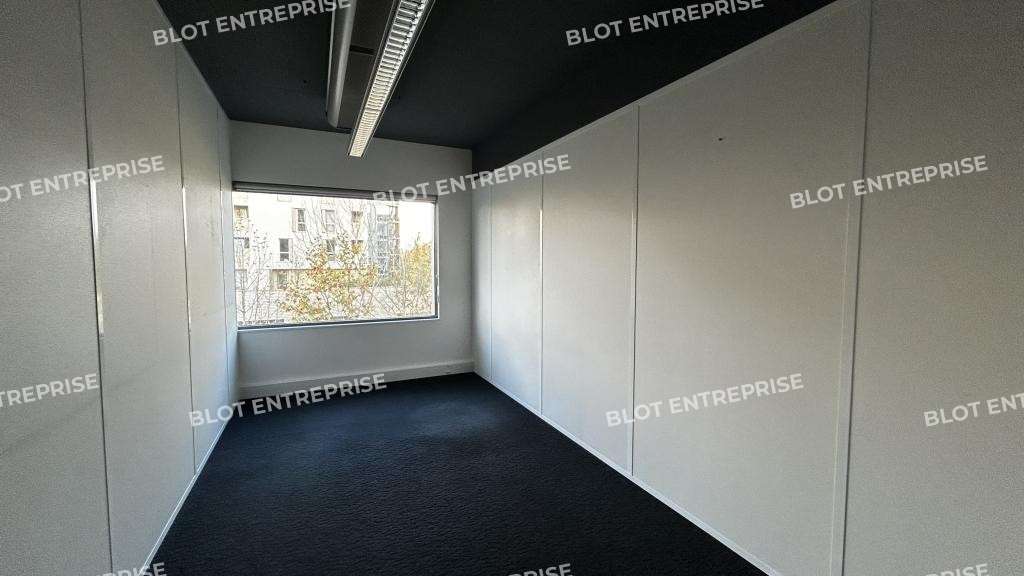 A louer bureaux 436m² R+3 à Rennes Sud Courrouze 