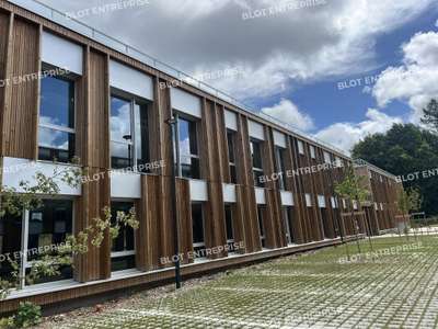 Location Bureaux à Saint-Jacques-de-la-Lande