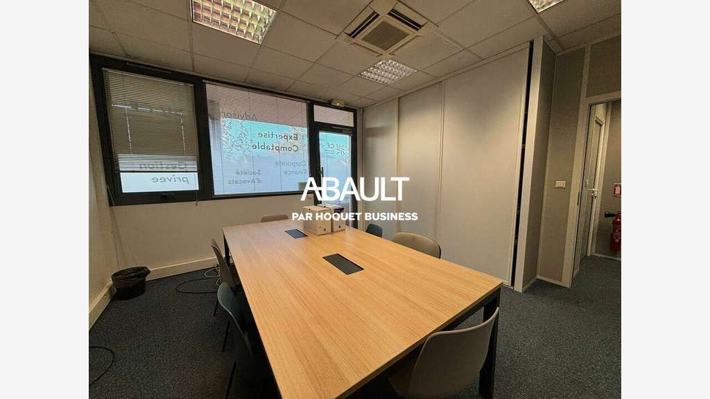 Bureaux 150m² R+1 à louer à Saint-Jean