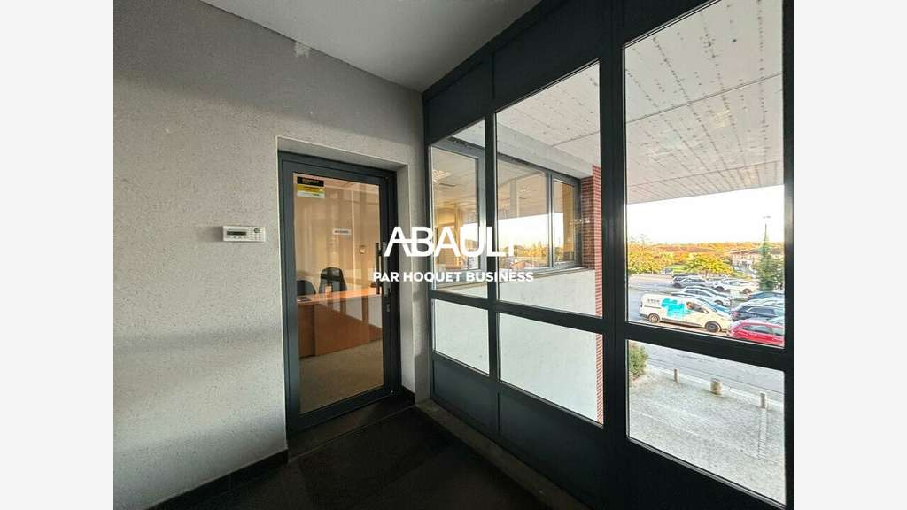 Bureaux 150m² R+1 à louer à Saint-Jean