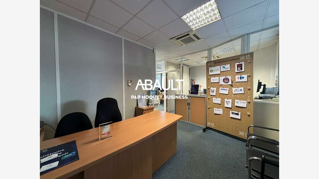 Bureaux 150m² R+1 à louer à Saint-Jean