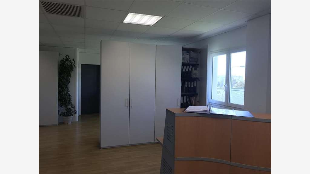 NORD EST TOULOUSE LOCATION BUREAUX 185 M², ces bur