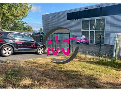 Location Locaux d'activités - Entrepôts à Saint-Jean-de-Linières