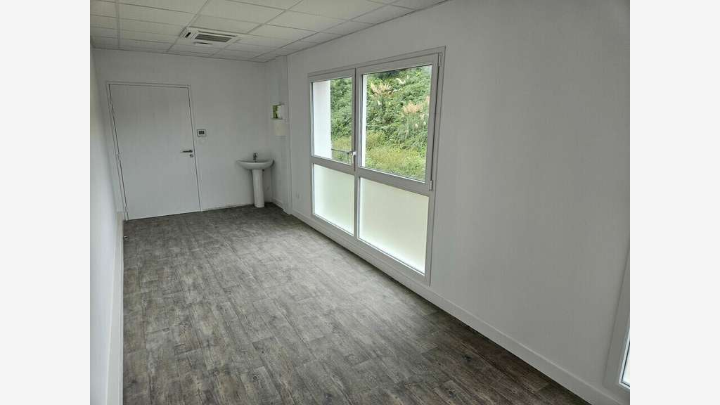A louer bureaux 17m² R+1 à Saint-Jean-de-Luz