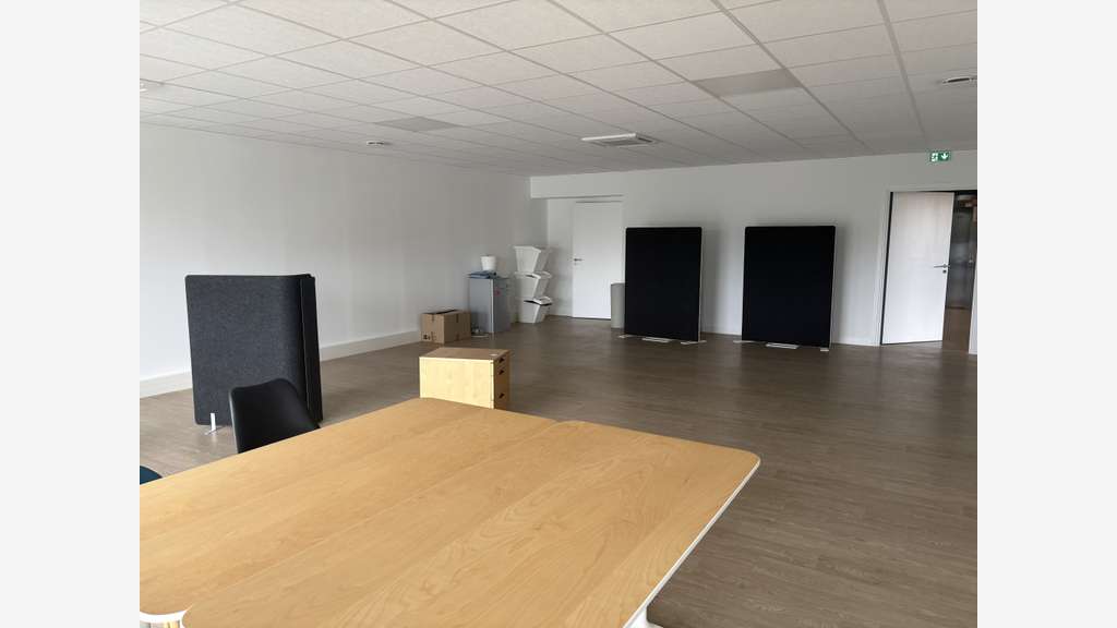 Bureaux 77 m² idéalement situé à l'entrée de St Je