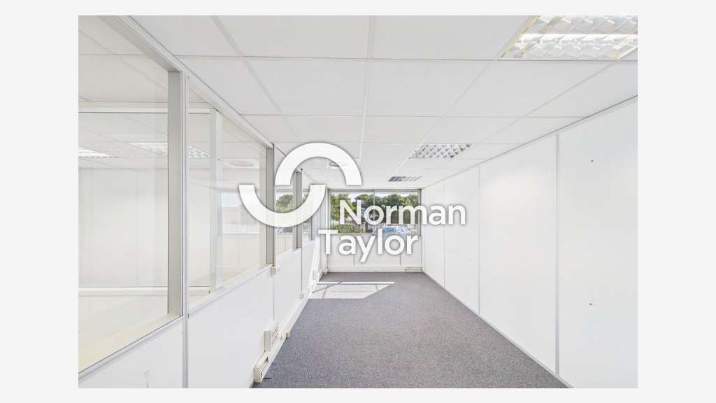 Bureaux 205m² à louer Montpellier Zone de la Lause