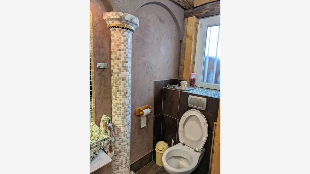 Bureau à louer 27m² à Saint-Jeoire-Prieuré