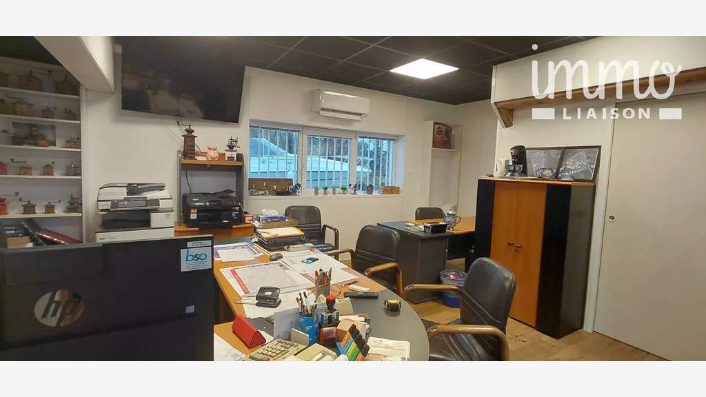 A louer bureaux 27m² à Saint Jeoire Prieuré
