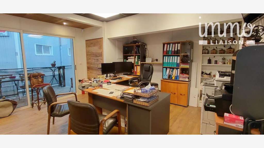 A louer bureaux 27m² à Saint Jeoire Prieuré