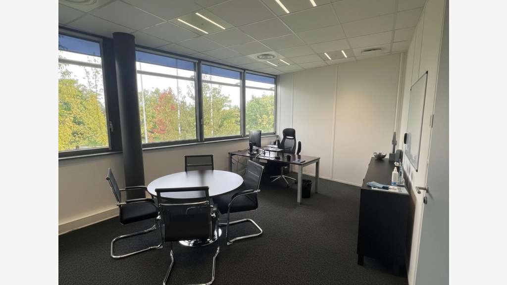 Loue espace professionnel 200m² St Julien les Metz