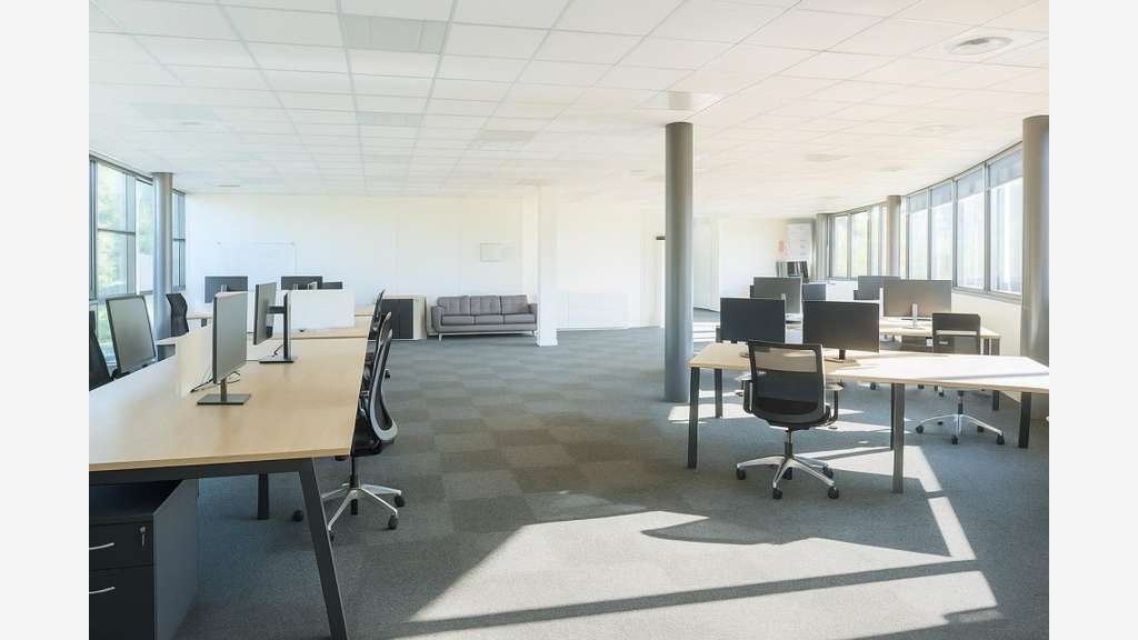 Loue espace professionnel 200m² St Julien les Metz