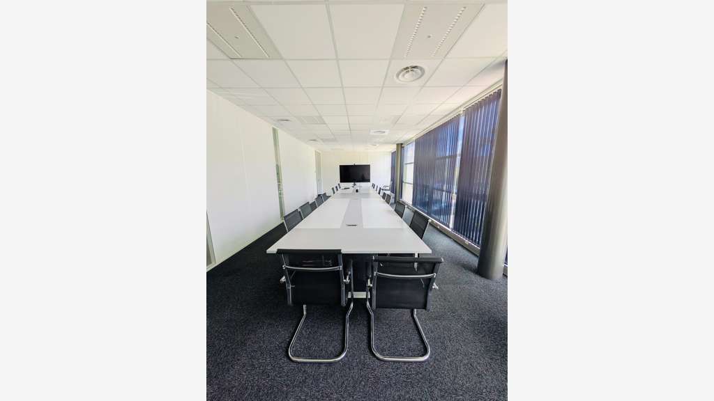 Loue espace professionnel 200m² St Julien les Metz