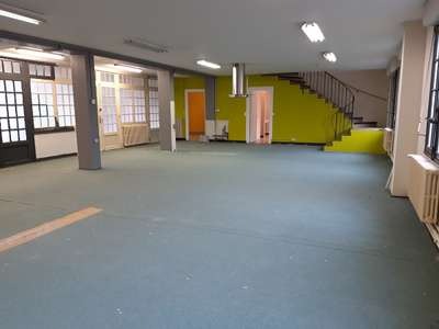 A louer bureaux lumineux 300m² à Saint-Lager