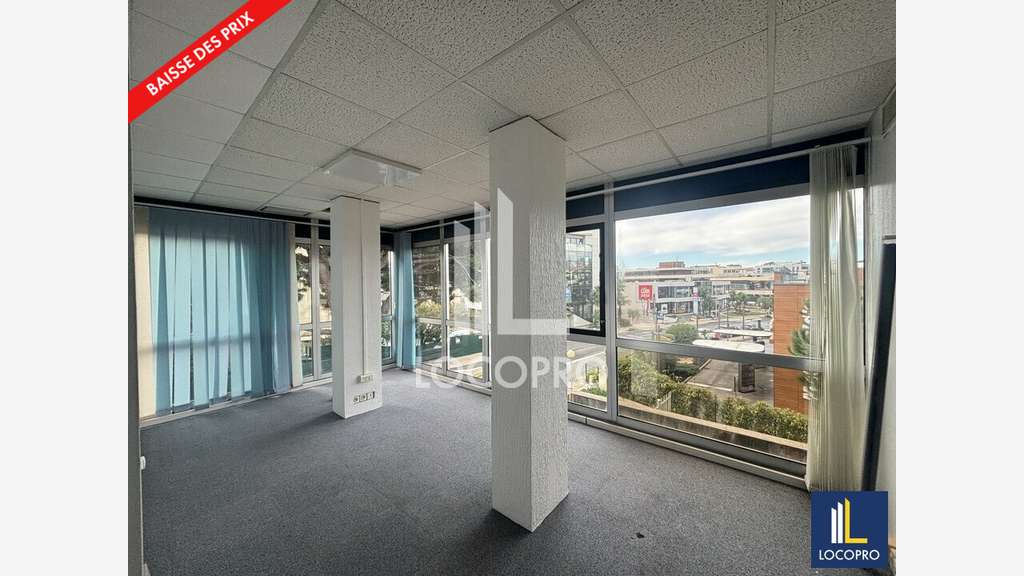 A louer bureau 107m² R+2 à Saint-Laurent-du-Var