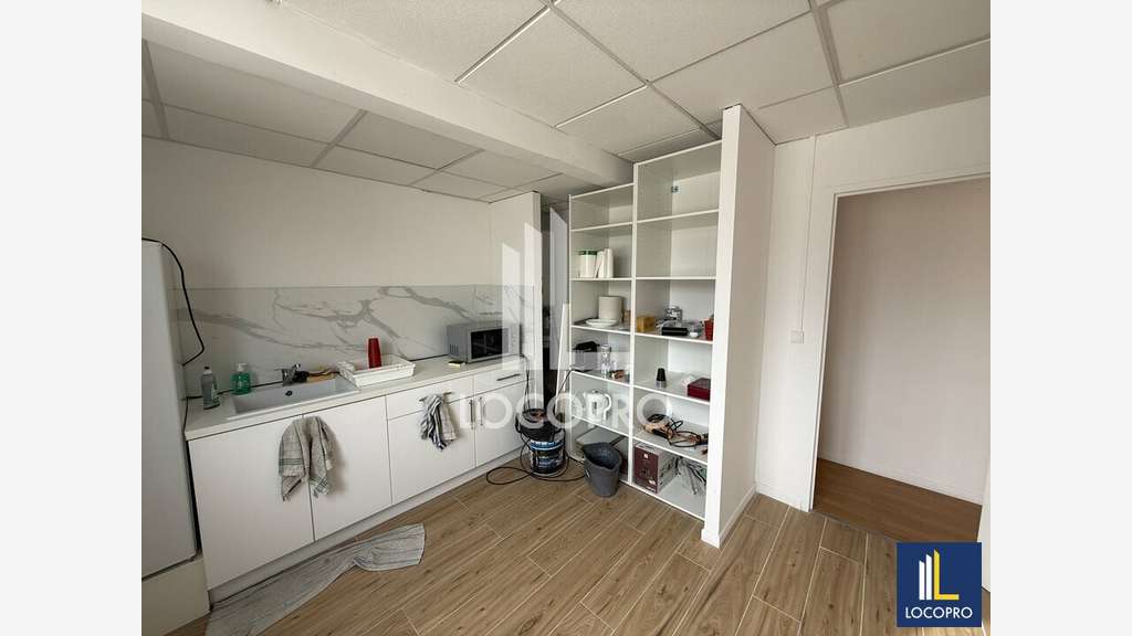 A louer bureaux 73m² à Saint-Laurent-du-Var