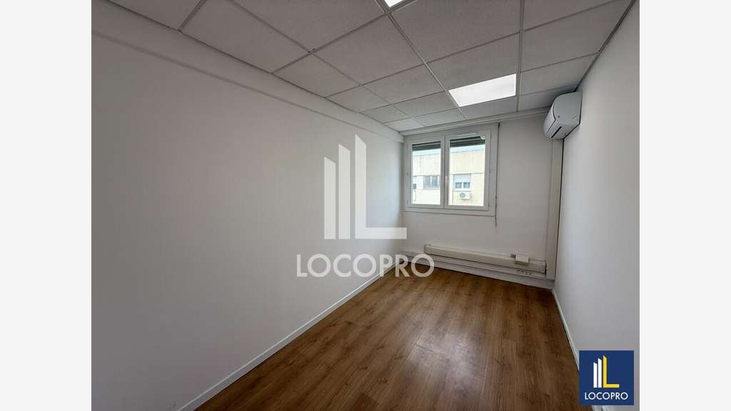 A louer bureaux 73m² à Saint-Laurent-du-Var
