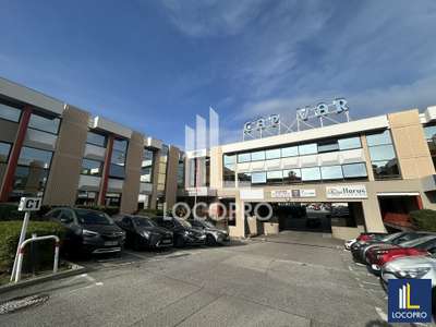 A louer bureaux 18m² à St Laurent du Var Cap Var