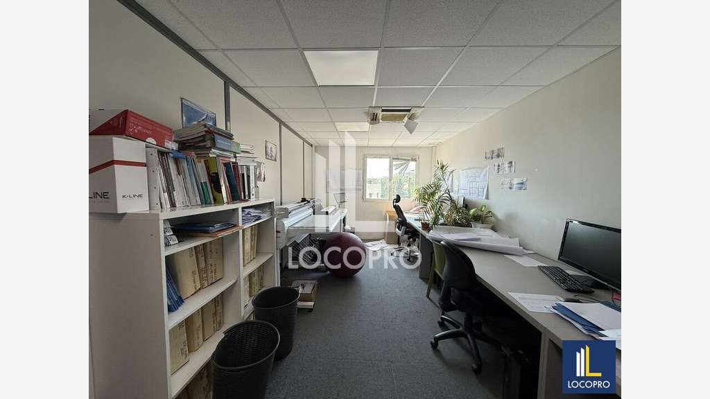 Location bureaux 206m² à Saint-Laurent-du-Var
