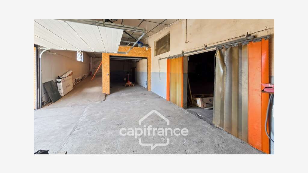 Local 395m² à louer à Saint-Léger-sur-Dheune