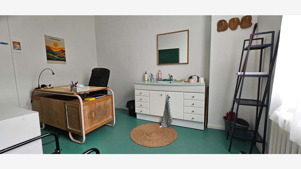 A louer local professionnel 34m² à Saint-Lyé