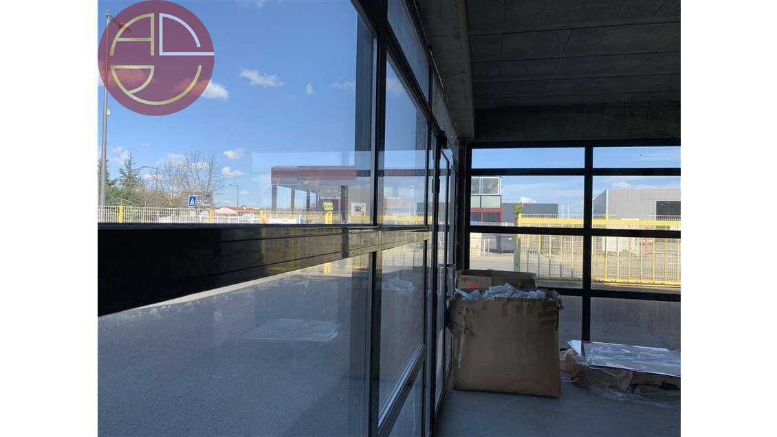 Location bureaux neufs 225m² à Saint Lys