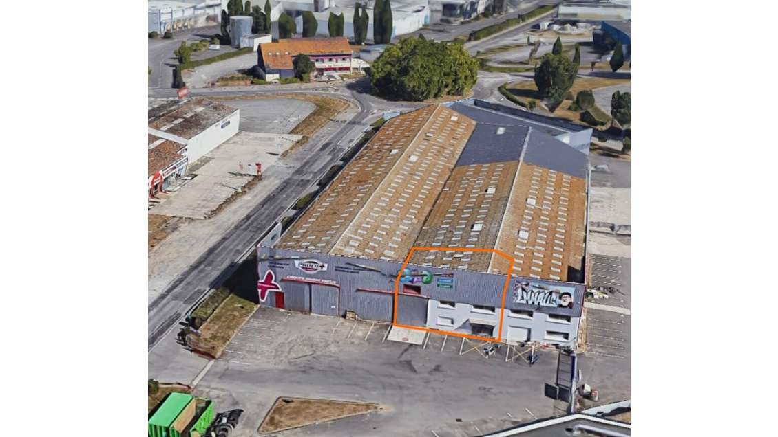 A louer local professionnel de 325m² à Saint-Malo