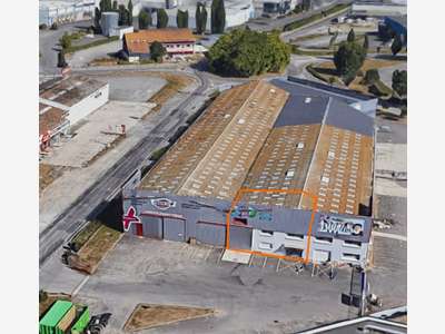 A louer local professionnel de 325m² à Saint-Malo