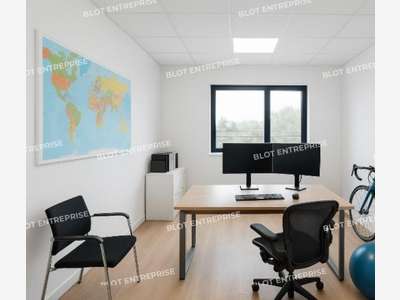 A louer 5 bureaux 219m² R+1 Saint-Malo Paramé