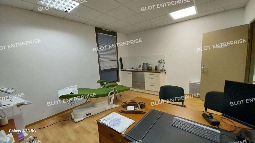 A louer bureaux 65m² secteur Paramé à Saint-Malo