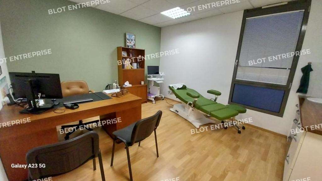 A louer bureaux 65m² secteur Paramé à Saint-Malo