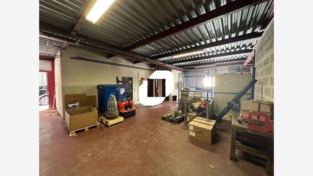 A louer Bureaux 920m² Saint mard