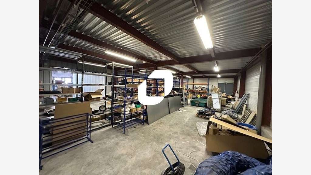 A louer Bureaux 920m² Saint mard
