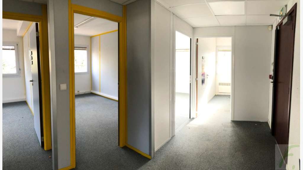 Location bureaux 562m² proches de la gare de Gière