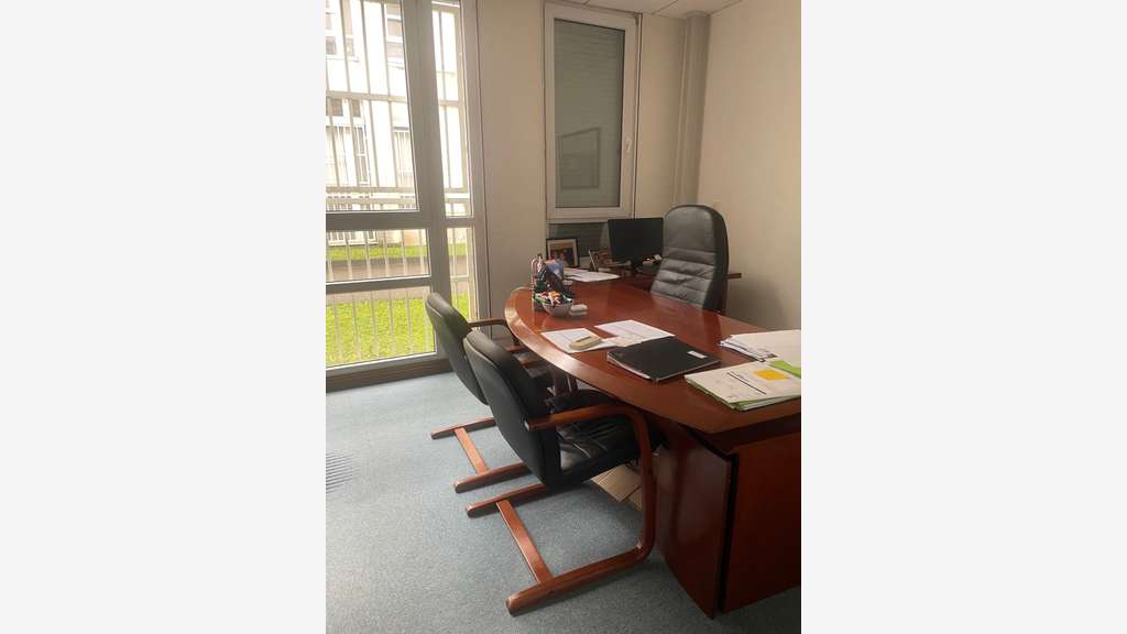 A louer local 188m² ZAC Saint-Martin-le-Vinoux