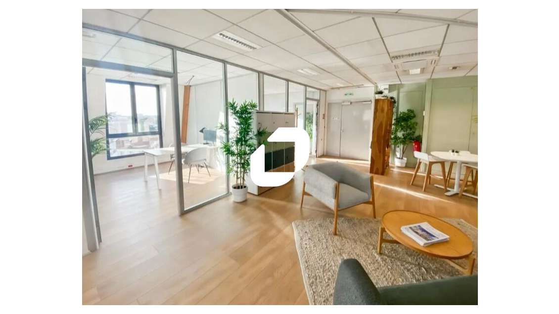A louer Bureaux 133m² Saint maur des fosses