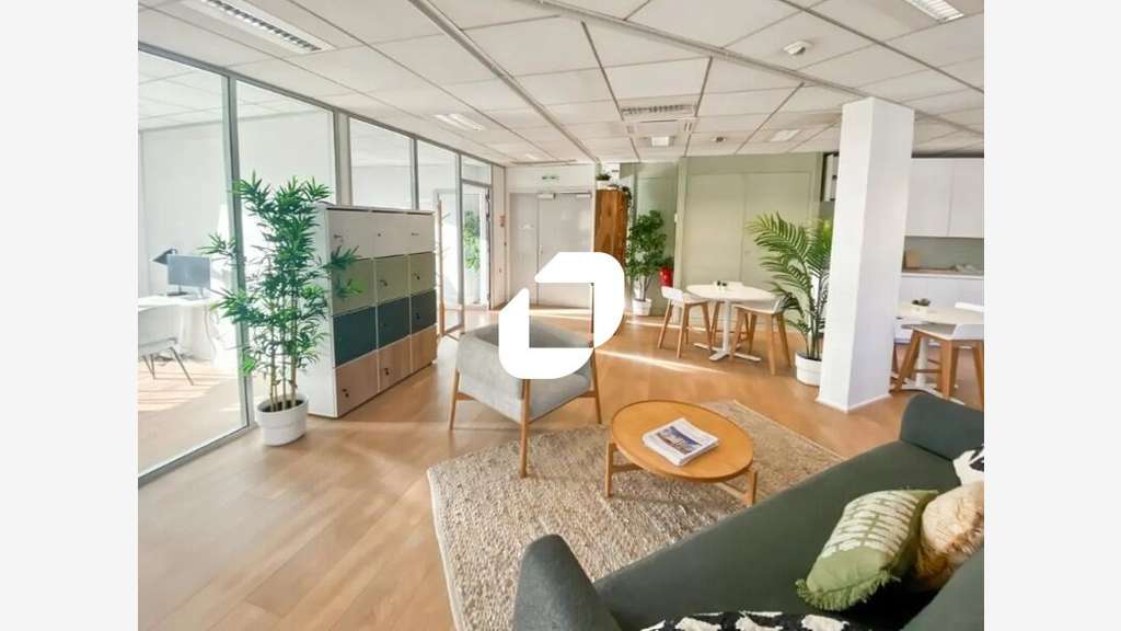 A louer Bureaux 133m² Saint maur des fosses