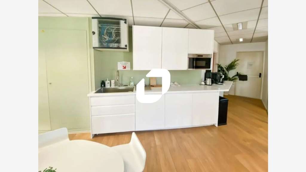 A louer Bureaux 133m² Saint maur des fosses