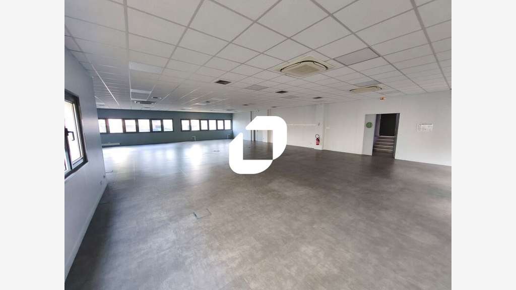 A louer Bureaux 688m² Saint maur des fosses