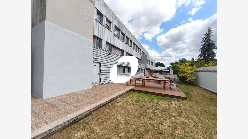 A louer Bureaux 403m² Saint maur des fosses
