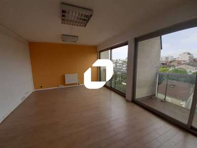 A louer Bureaux 100m² Saint maur des fosses