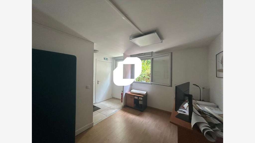 A louer Bureaux 68m² Saint maur des fosses