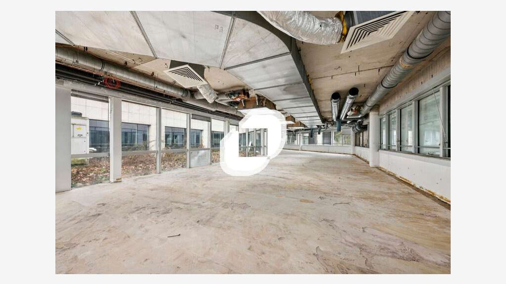 A louer Bureaux 690m² Saint maurice