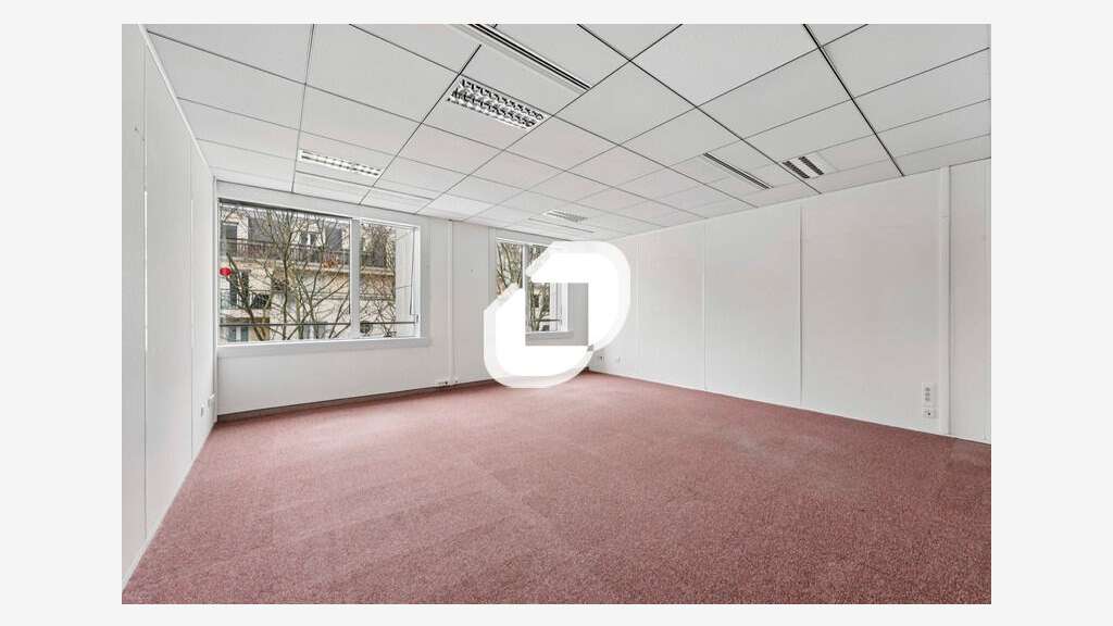 A louer Bureaux 690m² Saint maurice