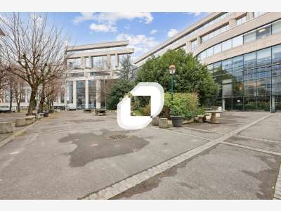 A louer Bureaux 690m² Saint maurice