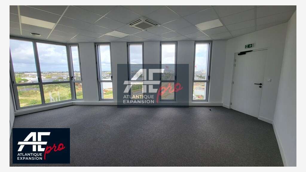 Loue bureaux 408m² entrée de ville Saint Nazaire