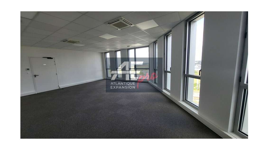 Loue bureaux 816m² entrée de ville Saint Nazaire