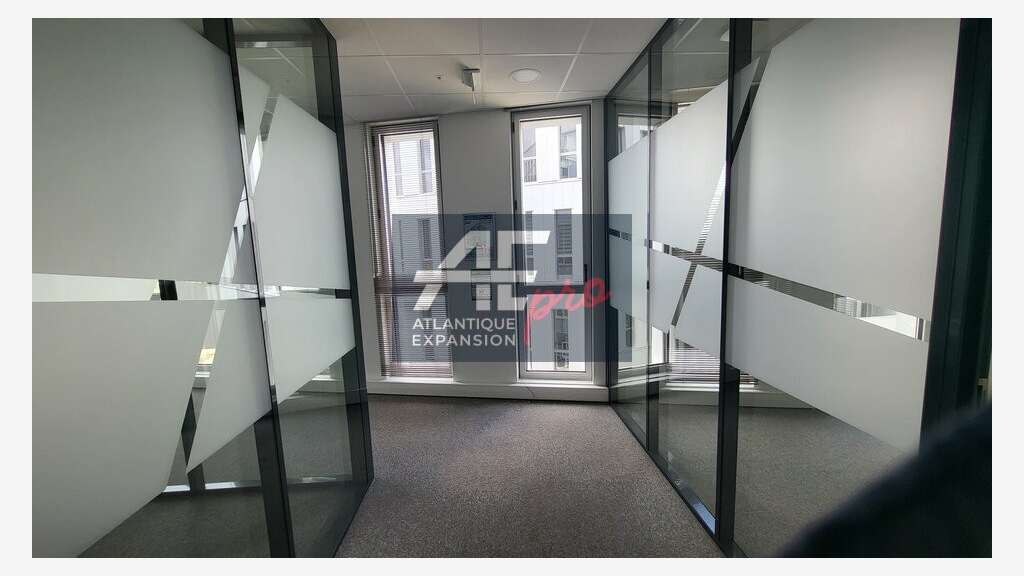 Loue bureaux 816m² entrée de ville Saint Nazaire