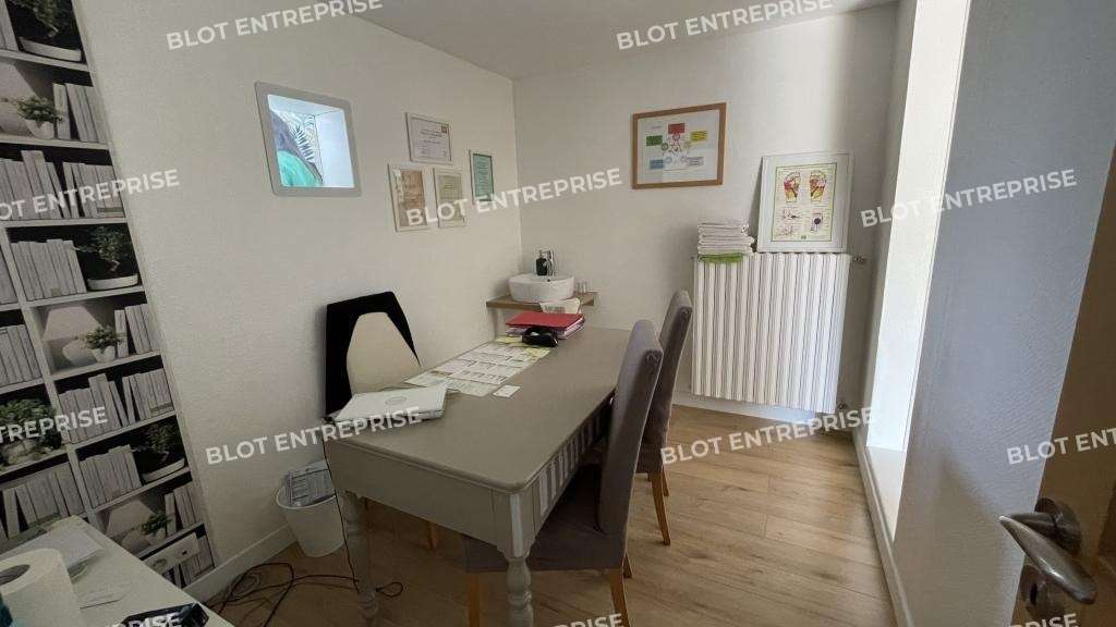 A louer bureaux 72m² RDC ZFU Saint-Nazaire
