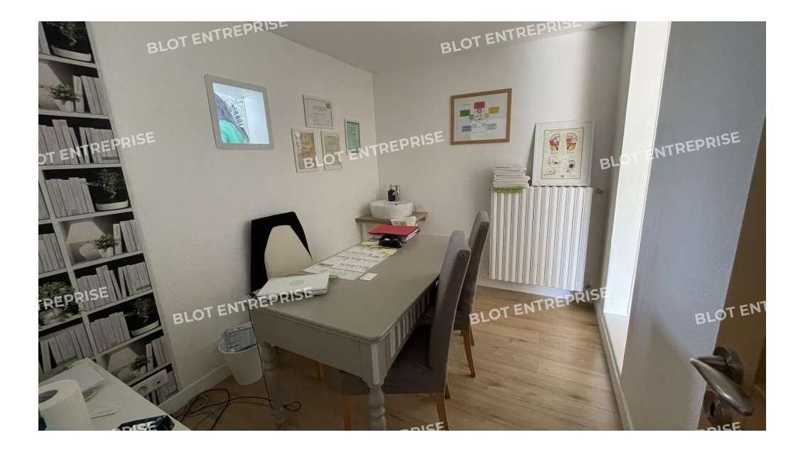 A louer bureaux 72m² RDC ZFU Saint-Nazaire